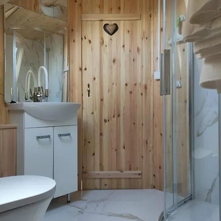 Roztoky U Krivoklatu Apartament