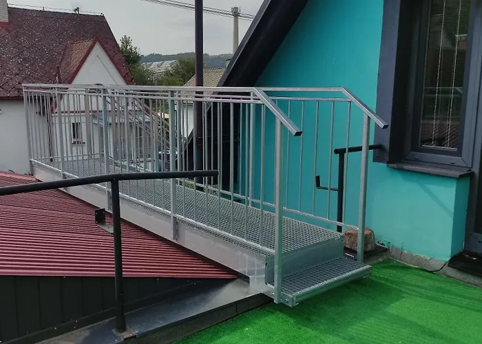 Roztoky U Křivoklátu *